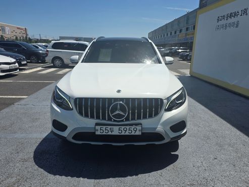 Mercedes-Benz GLC-Class GLC350e 4MATIC Premium — пробег 69 135 км — фото 1 из 5