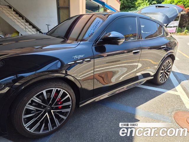 Maserati Grecale из Кореи Encar