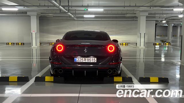Ferrari California из Кореи Encar