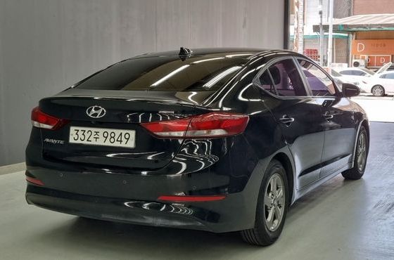 Hyundai AVANTE 1.6 LPI Smart (Rental Car) — пробег 115 000 км — фото 2 из 5