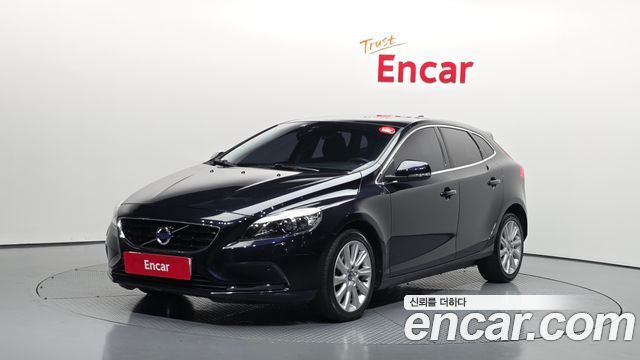 Volvo V40 из Кореи Encar