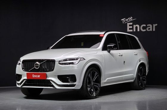 Volvo XC90 T8 R-Design Hybrid — пробег 37 587 км — фото 1 из 5