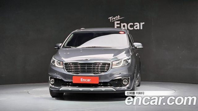 Kia Carnival из Кореи Encar