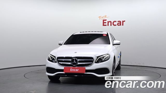 Mercedes-Benz E-Class из Кореи Encar
