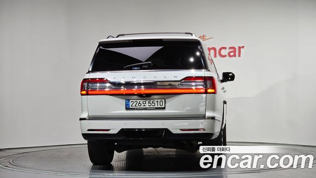 Lincoln Navigator из Кореи Encar