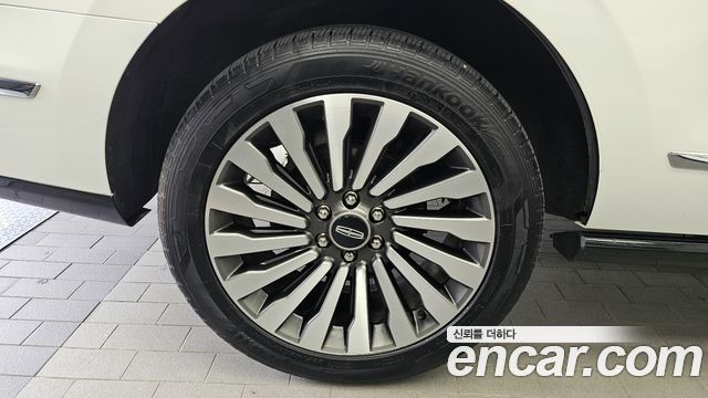 Lincoln Navigator из Кореи Encar