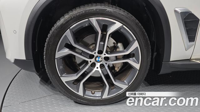 BMW X5 xDrive 30d xLine — пробег 77 192 км — фото 5 из 5
