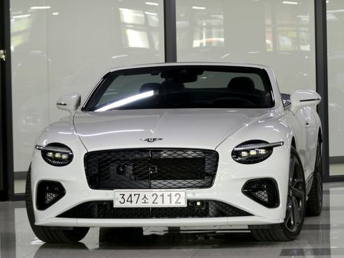 Bentley Continental 4.0 GTC Speed — пробег 730 км — фото 1 из 5