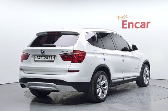 BMW X3 xDrive 20d — пробег 113 851 км — фото 2 из 5