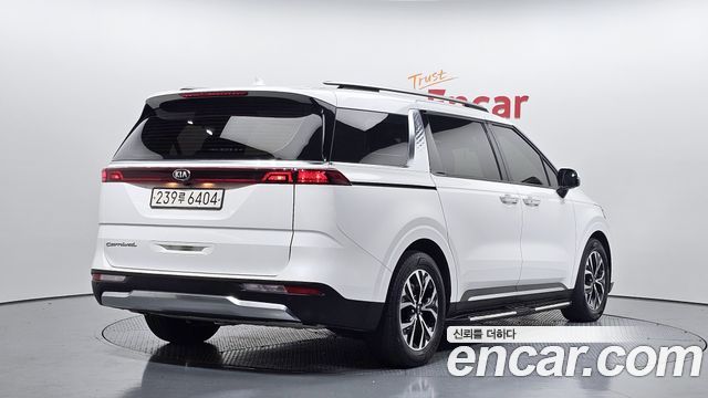 Kia Carnival из Кореи Encar