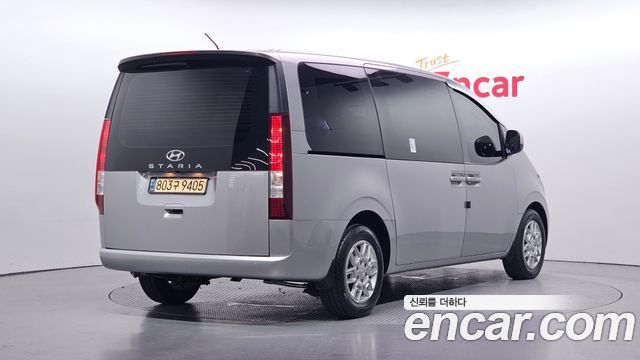 Hyundai Staria из Кореи Encar