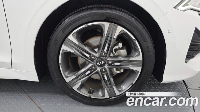 Kia K5 из Кореи Encar