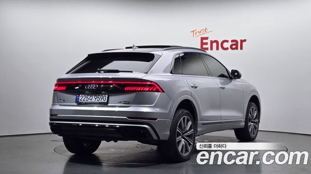 Audi Q8 из Кореи Encar
