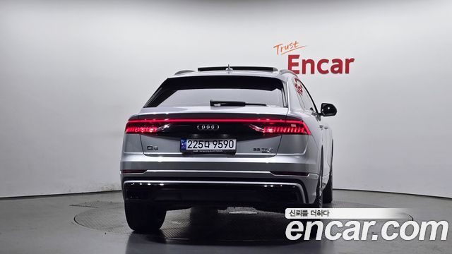 Audi Q8 из Кореи Encar