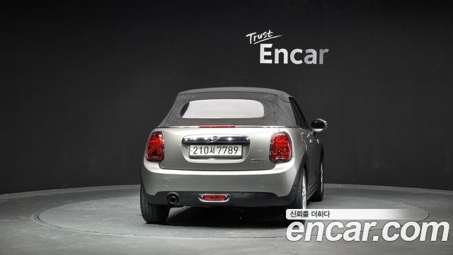 Mini Cooper Convertible Standard 3rd Generation — пробег 152 238 км — фото 4 из 5