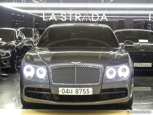 Bentley Flying Spur 4.0 — пробег 67 261 км — фото 1 из 5