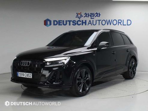Audi Q7 55 TFSI Quattro Premium — пробег 12 605 км — фото 1 из 5