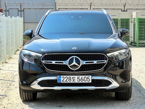 Mercedes-Benz GLC-Class GLC 300 4MATIC Avantgarde — пробег 15 886 км — фото 1 из 5