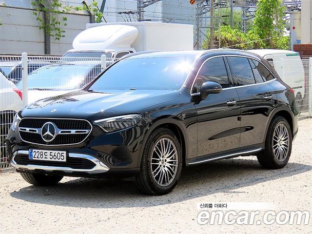 Mercedes-Benz GLC-Class GLC 300 4MATIC Avantgarde — пробег 15 886 км — фото 3 из 5