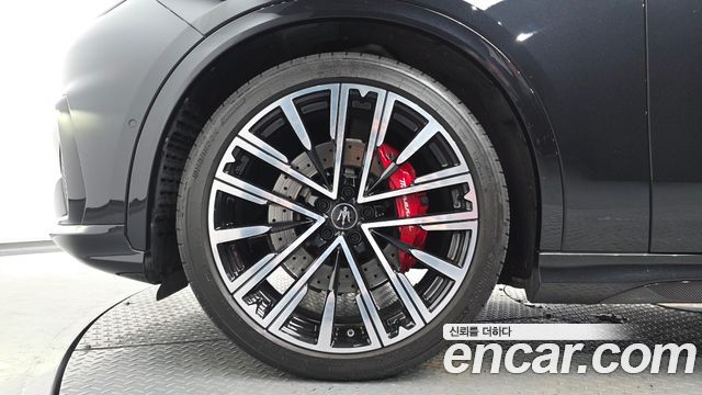 Maserati Grecale из Кореи Encar