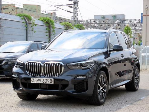 BMW X5 xDrive 30d M Sport — пробег 79 541 км — фото 2 из 5
