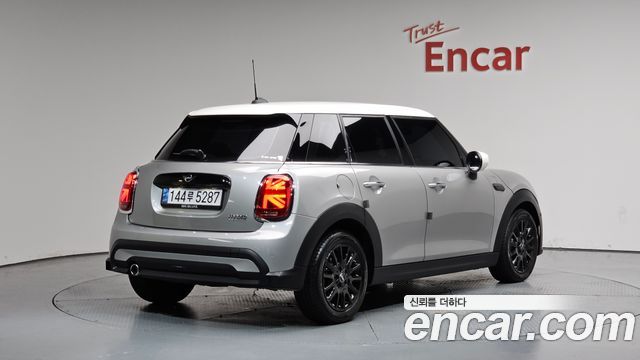 Mini Cooper из Кореи Encar