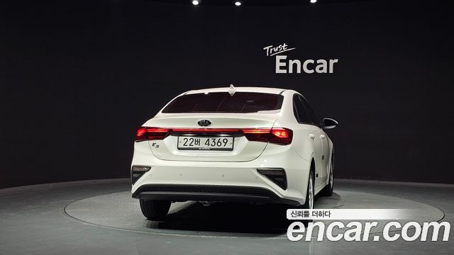 Kia K3 из Кореи Encar