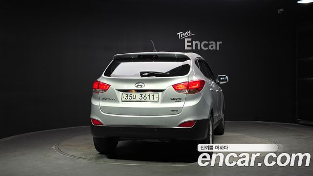 Hyundai Tucson Diesel 4WD X20 Luxury — пробег 129 723 км — фото 4 из 5