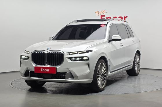 BMW X7 xDrive 40i Design Pure Excellence 6-Seater — пробег 54 308 км — фото 1 из 5