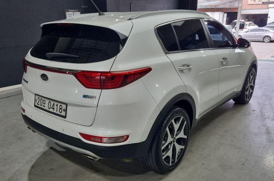 Kia Sportage Diesel 2WD Prestige — пробег 174 552 км — фото 2 из 5