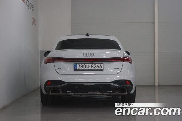 Audi A5 40 TFSI Quattro S Line — пробег 3 500 км — фото 4 из 5