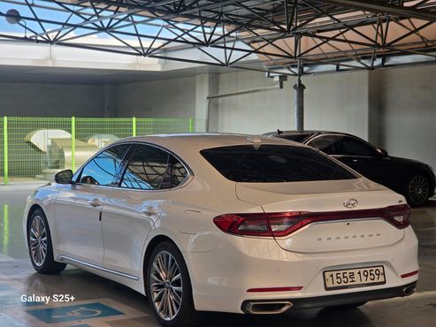Hyundai Grandeur 3.0 Exclusive Special — пробег 120 000 км — фото 4 из 5