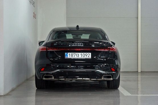 Audi A5 40 TFSI Quattro S Line — пробег 1 350 км — фото 4 из 5