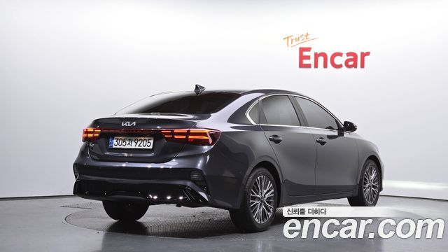 Kia K3 из Кореи Encar