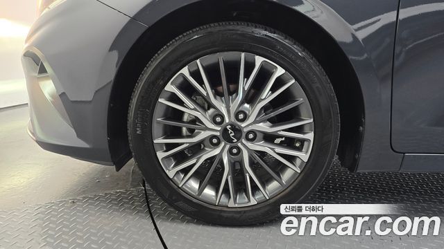 Kia K3 из Кореи Encar