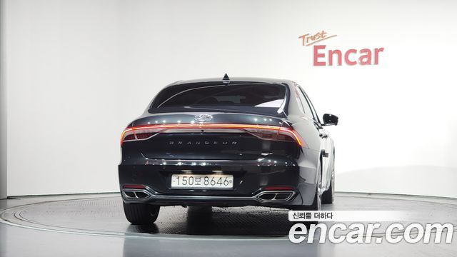 Hyundai Grandeur из Кореи Encar