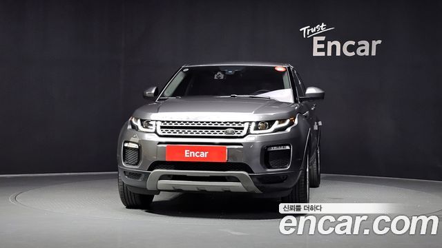 Land Rover Range Rover Evoque 2.0 TD4 SE — пробег 71 817 км — фото 3 из 5
