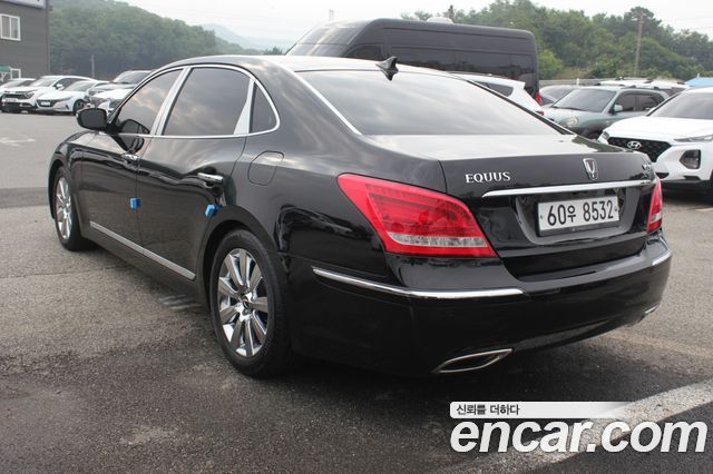 Hyundai Equus из Кореи Encar