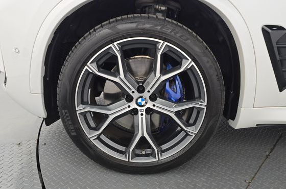 BMW X5 xDrive 30d M Sport — пробег 17 007 км — фото 5 из 5