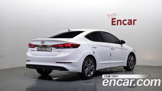 Hyundai AVANTE из Кореи Encar