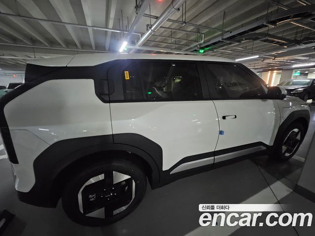 Kia EV3 Long Range 2WD AIr — пробег 1 200 км — фото 5 из 5