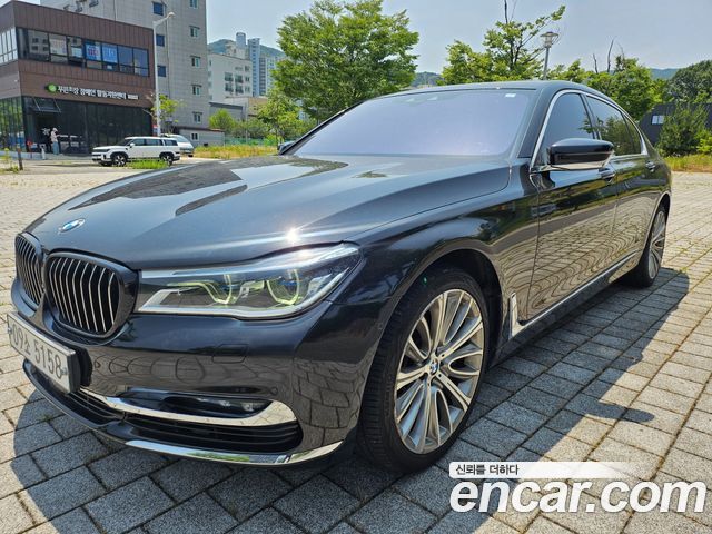 BMW 7-Series 750Li xDrive — пробег 129 221 км — фото 2 из 5