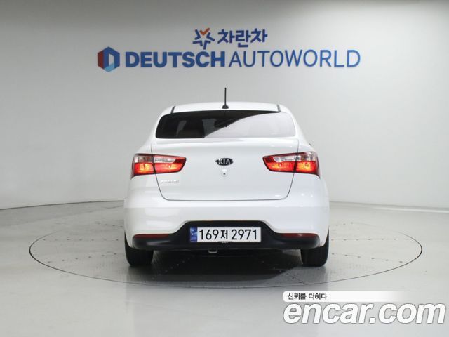 Kia pride 4DR 1.6 GDI Luxury — пробег 106 902 км — фото 4 из 5