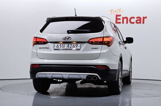 Hyundai Santafe Diesel(e-VGT) 2.0 2WD Premium — пробег 148 766 км — фото 4 из 5