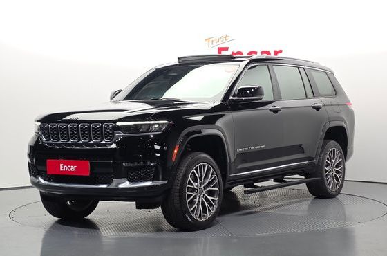 Jeep Cherokee L 3.6 Summit Reserve — пробег 43 001 км — фото 1 из 5