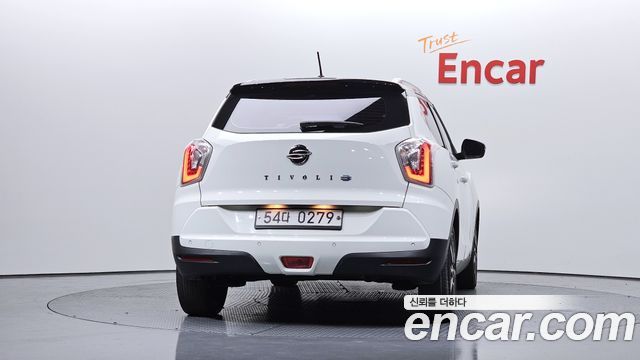 Ssangyong TIBOLI из Кореи Encar