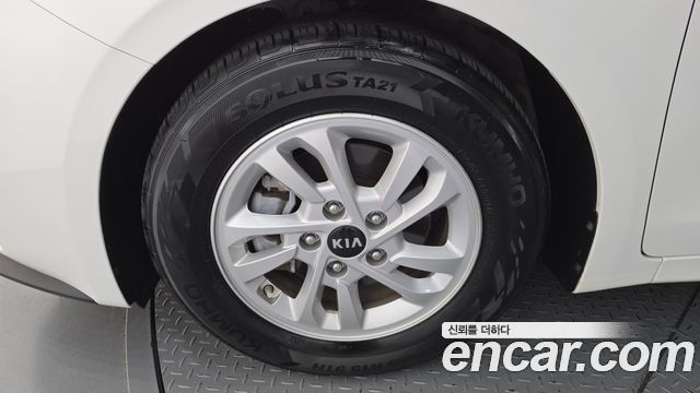 Kia K3 Luxury — пробег 90 376 км — фото 5 из 5