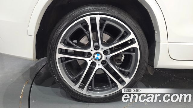 BMW X4 xDrive20d M Sport — пробег 68 358 км — фото 5 из 5