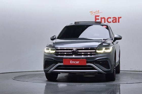 Volkswagen Tiguan 2.0 TSI Prestige — пробег 30 606 км — фото 3 из 5
