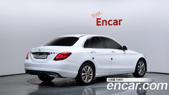 Mercedes-Benz C-Class из Кореи Encar